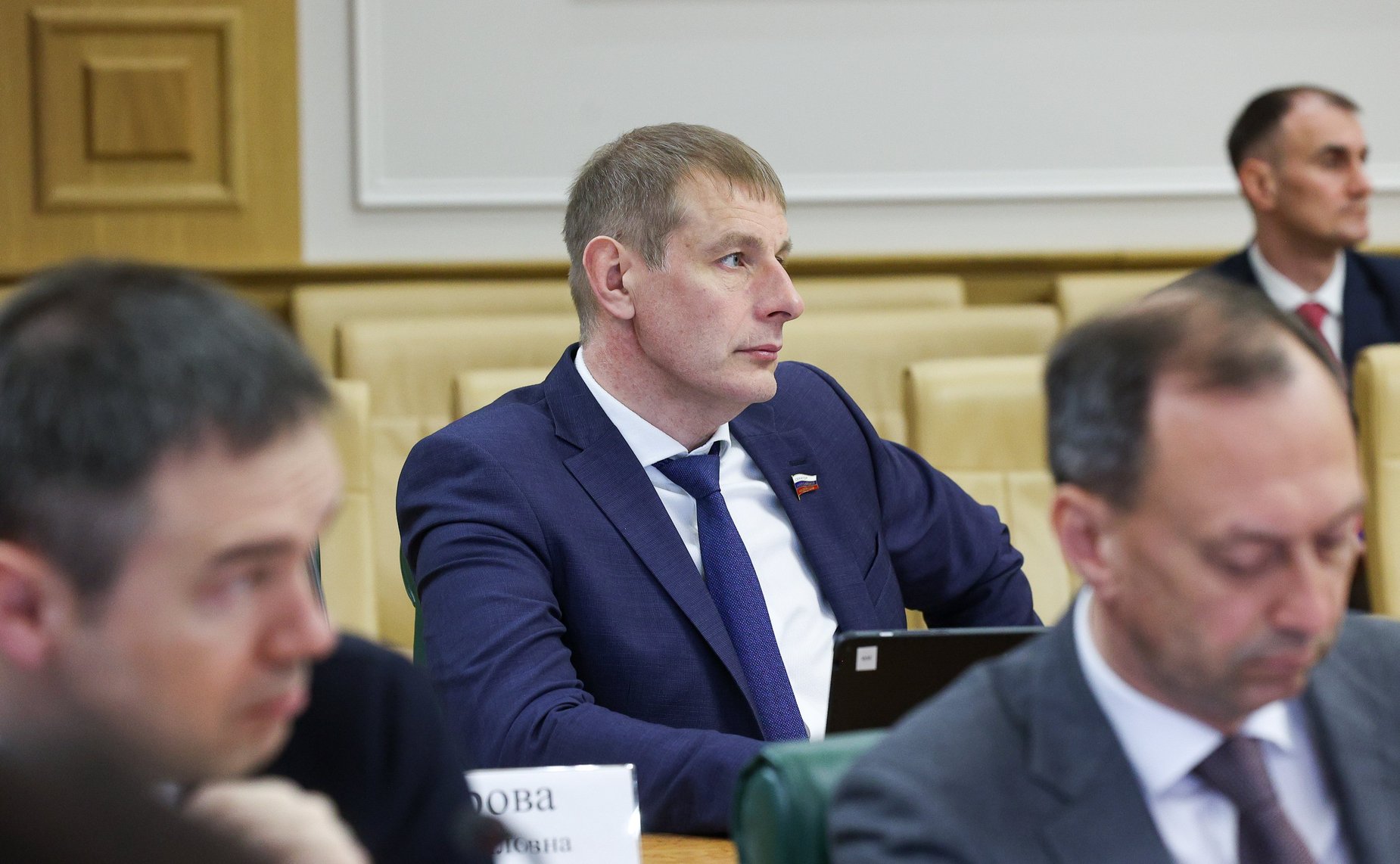 Олег Земцов