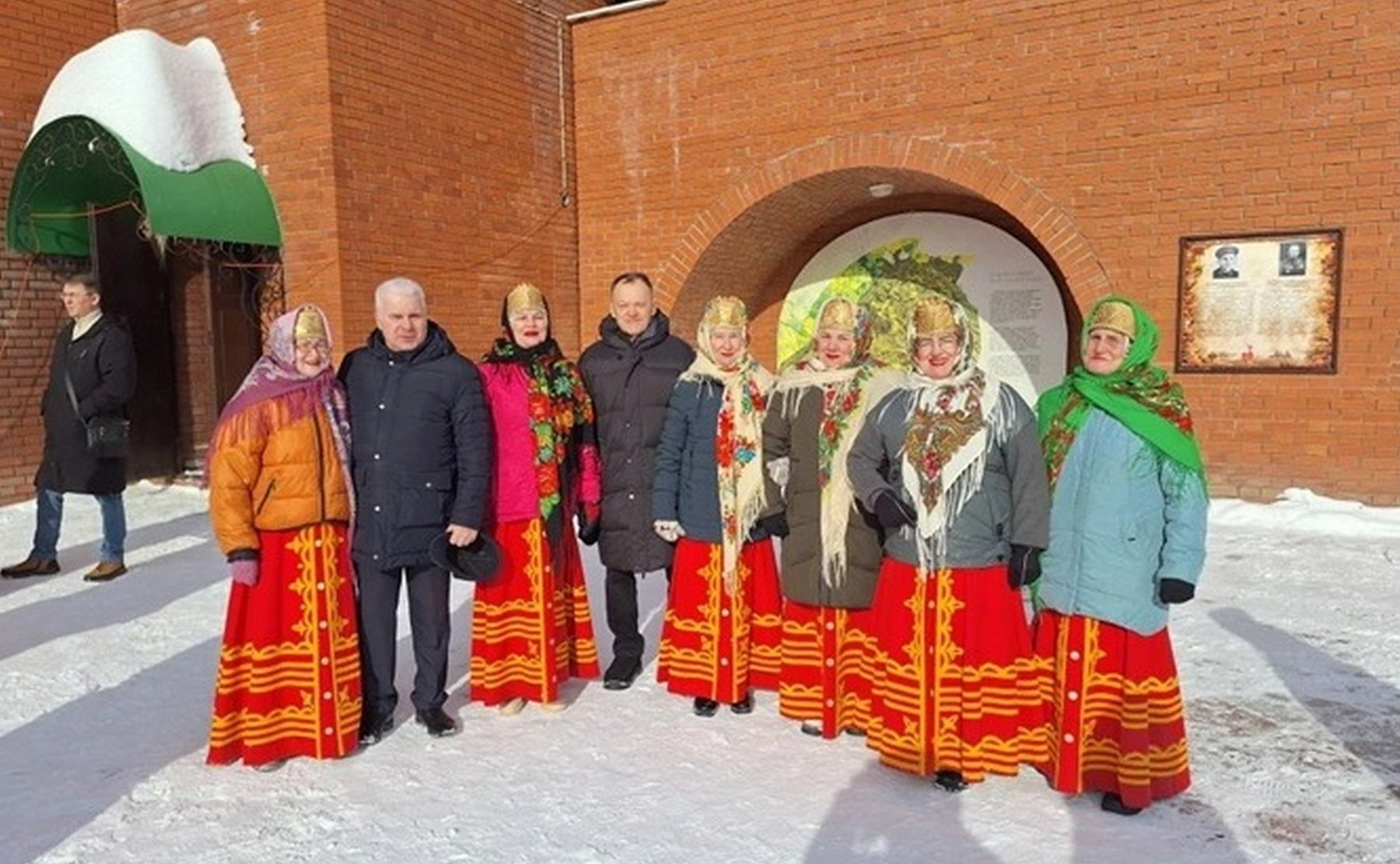 Сергей Мартынов поздравил жителей региона с праздником Масленицы