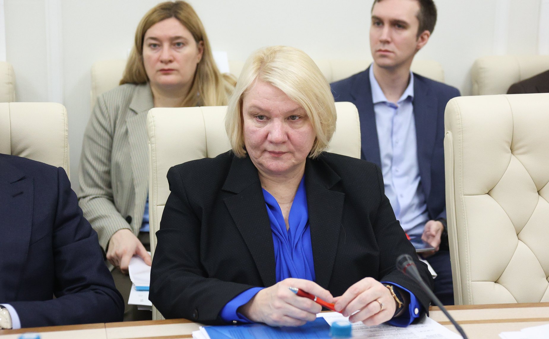 Круглый стол на тему «Об исполнении плана мероприятий («дорожной карты») по увеличению внутреннего потребления отечественной рыбной продукции на период до 2030 года»