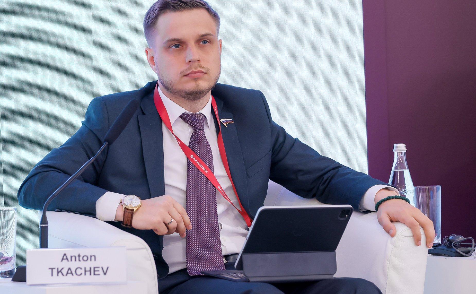 XXVII Петербургский международный экономический форум (ПМЭФ’24). «Законы машины: создание регуляторных ограничений для ИИ» (Фото Фонд Росконгресс)