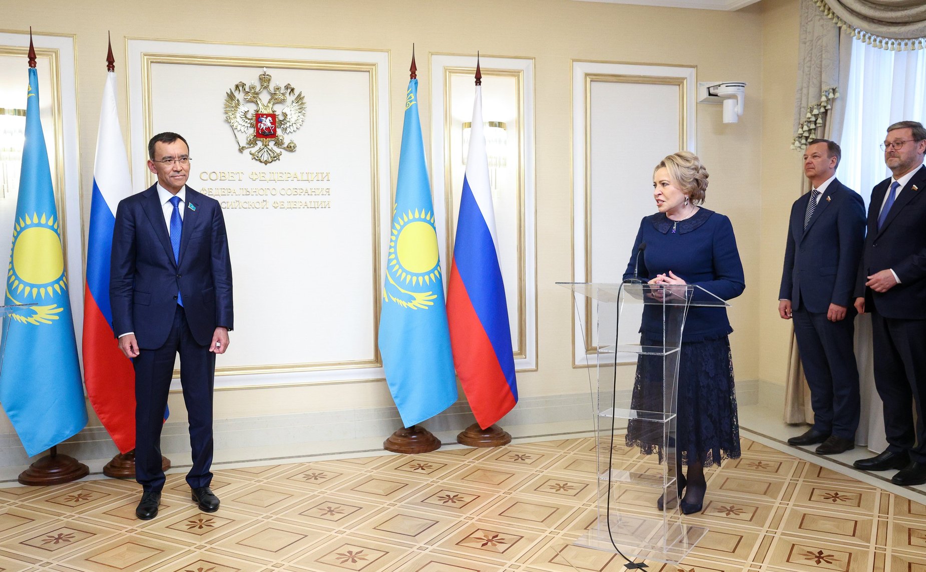 Встреча Председателя Совета Федерации Валентины Матвиенко с Председателем Сената Парламента Республики Казахстан Мауленом Ашимбаевым