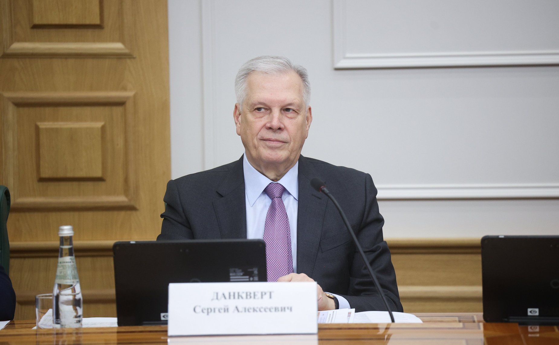 Открытый диалог сенаторов РФ с руководителем Федеральной службы по ветеринарному и фитосанитарному надзору