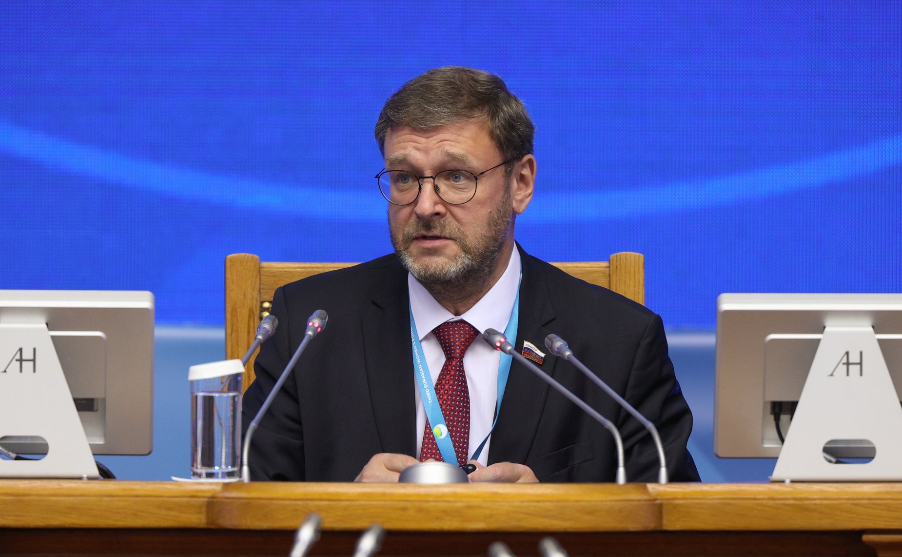 Константин Косачев