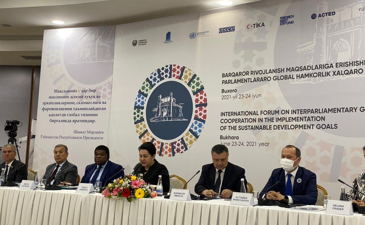 Баир Жамсуев в Бухаре принял участие в Международном форуме глобального парламентского сотрудничества в достижении Целей устойчивого развития