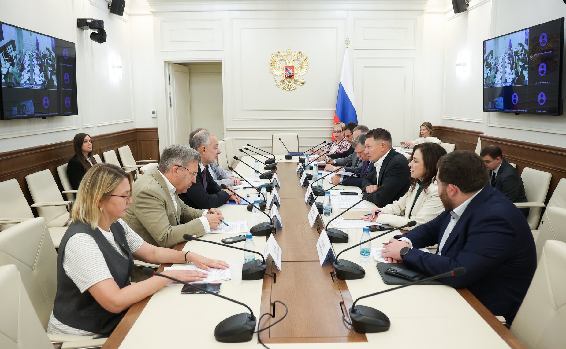 Заседание рабочей группы по рассмотрению проекта ФЗ № 872405–8 «О внесении изменений в статью 10 ФЗ «Об основах государственного регулирования торговой деятельности в Российской Федерации»