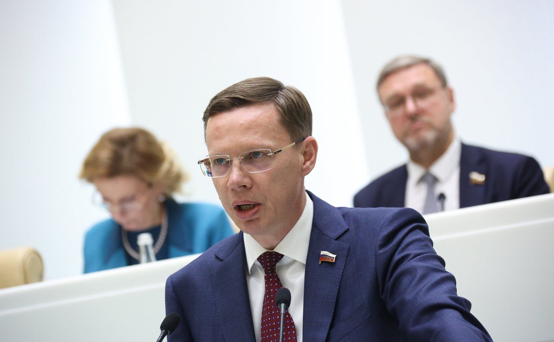 Виталий Назаренко