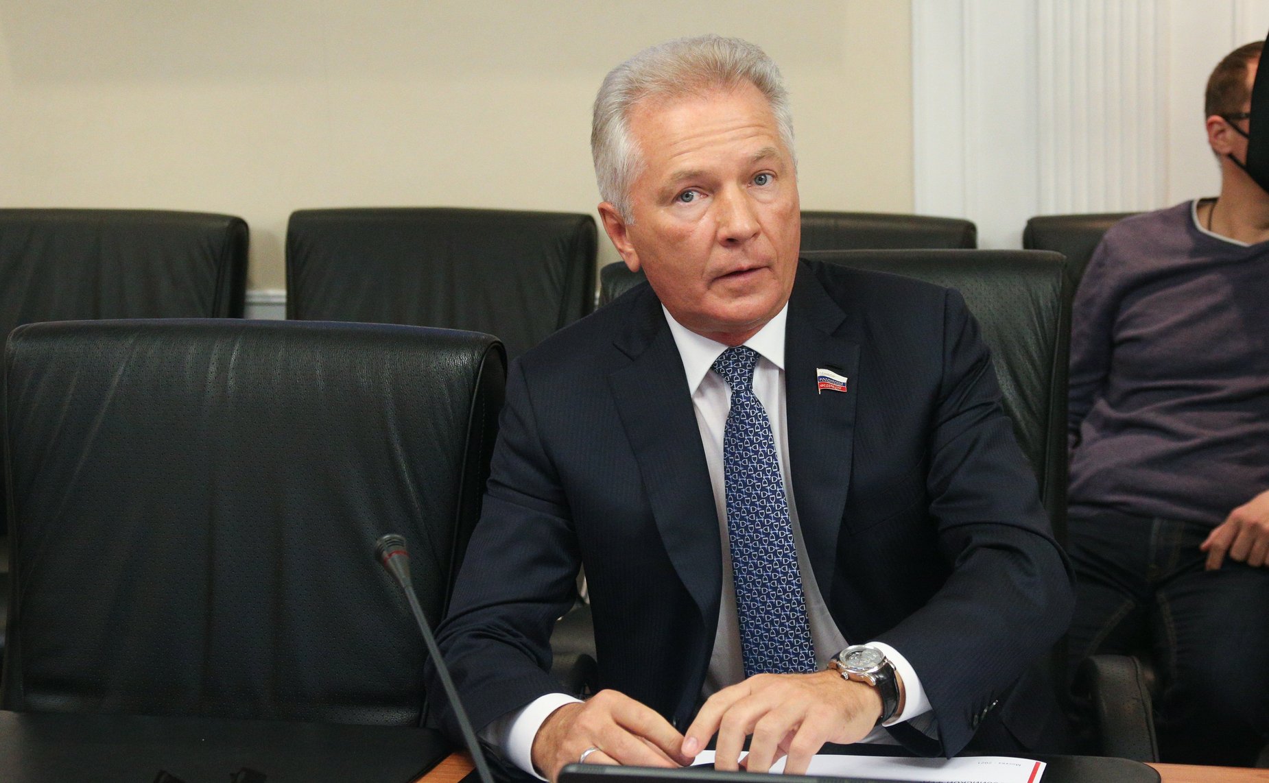 Валерий Пономарев