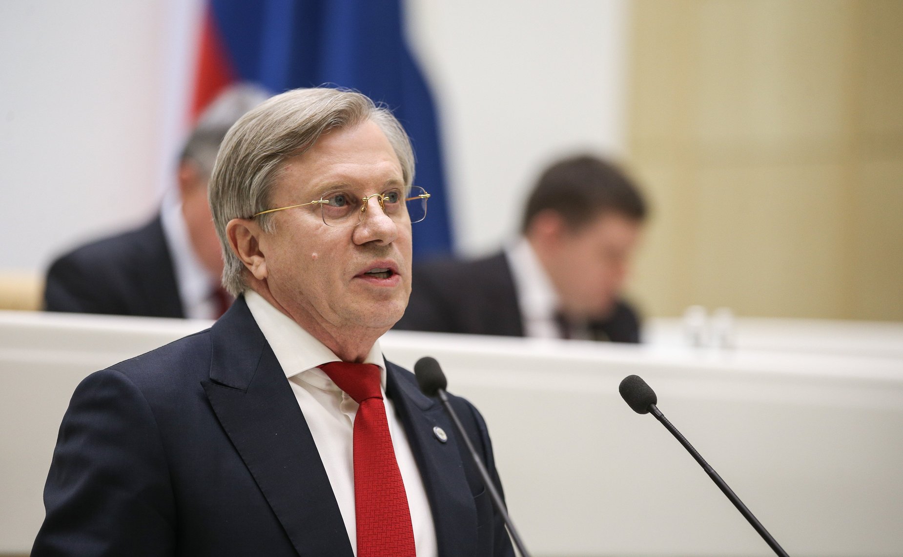 Виталий Савельев