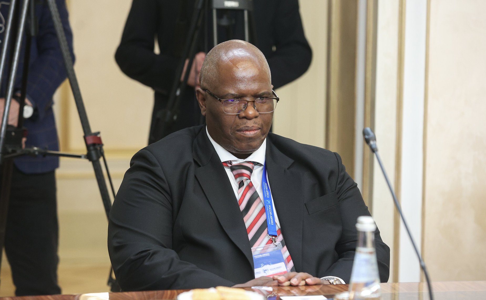 Валентина Матвиенко провела переговоры с Председателем Национального совета провинций Парламента Южно-Африканской Республики Амосом Масондо