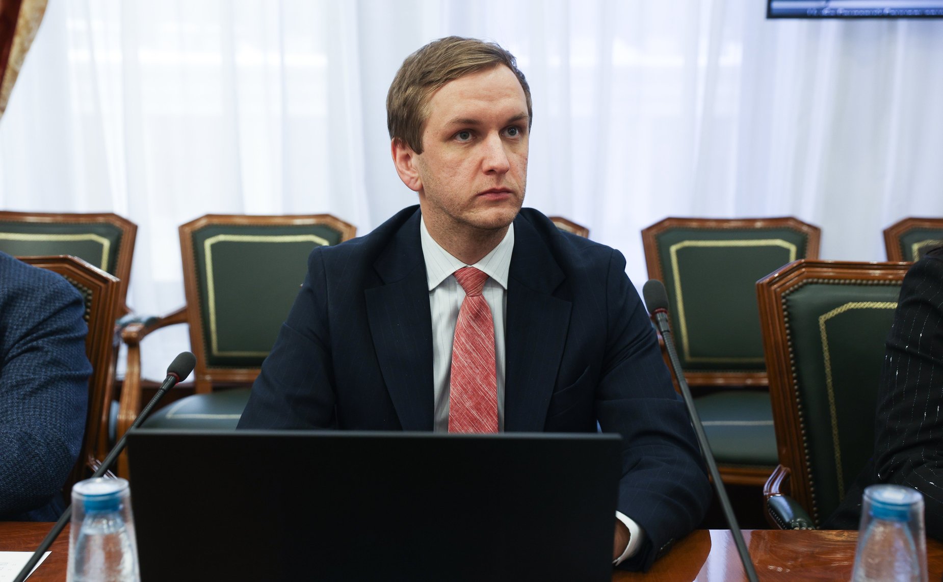 Круглый стол Комитета Совета Федерации по экономической политике «Роль института финансового лизинга в развитии транспортного комплекса Российской Федерации»