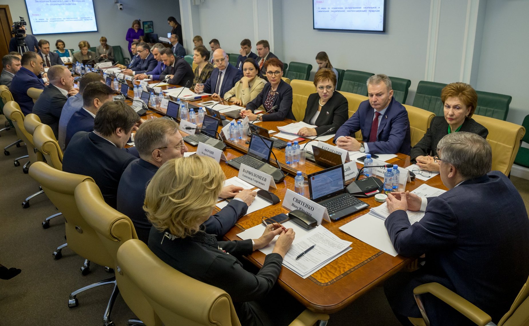 Заседание Комитета СФ по социальной политике