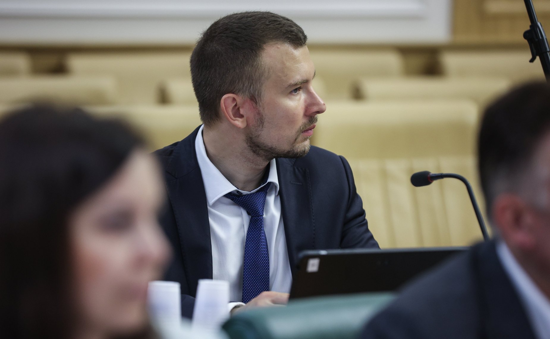 Круглый стол Комитета Совета Федерации по конституционному законодательству и государственному строительству на тему «Административная ответственность за нарушения в сфере миграции»