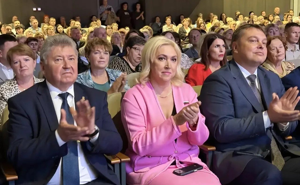 Светлана Кириллова поздравила костромских медиков с профессиональным праздником