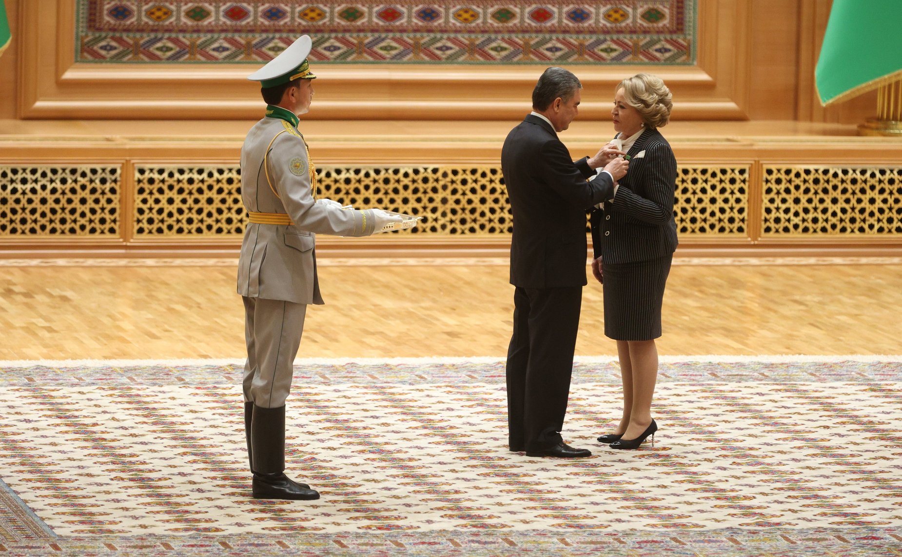 Награждение Председателя Совета Федерации Валентины Матвиенко орденом Туркменистана «За вклад в развитие сотрудничества»