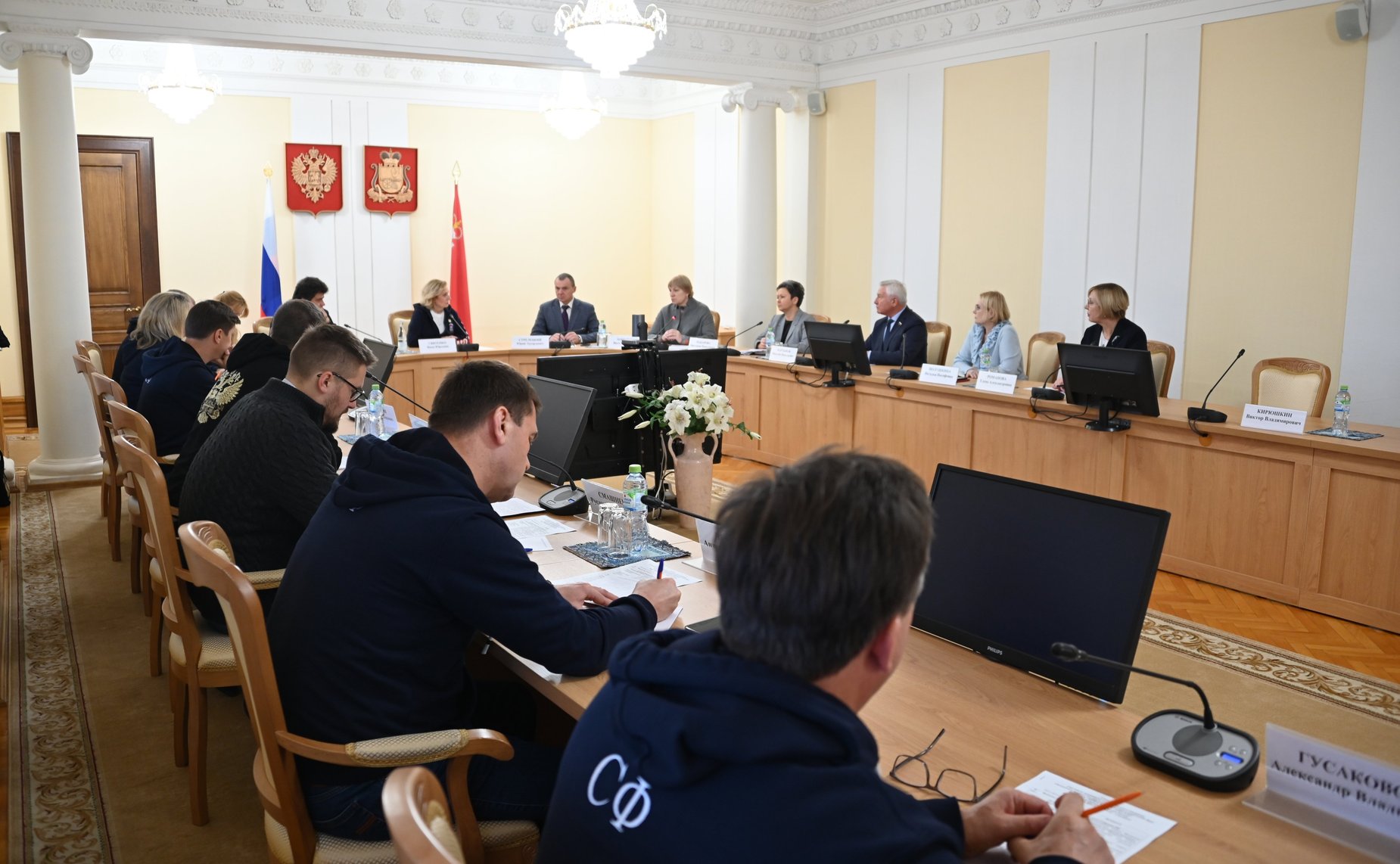 В правительстве Смоленской области состоялось совещание «Актуальные вопросы государственной политики в социальной сфере»