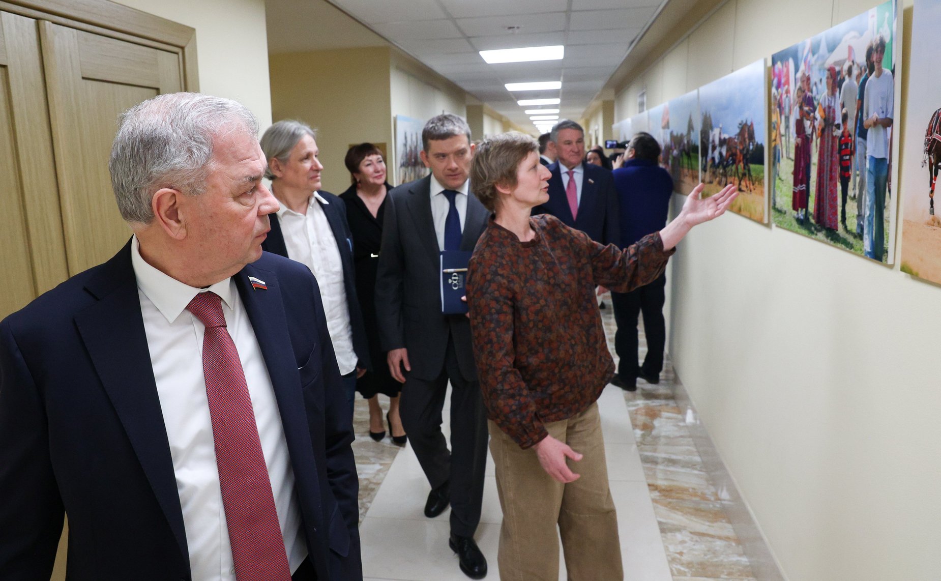 В Совете Федерации прошла церемония открытия выставки «250-летие Орловской рысистой породы лошадей»