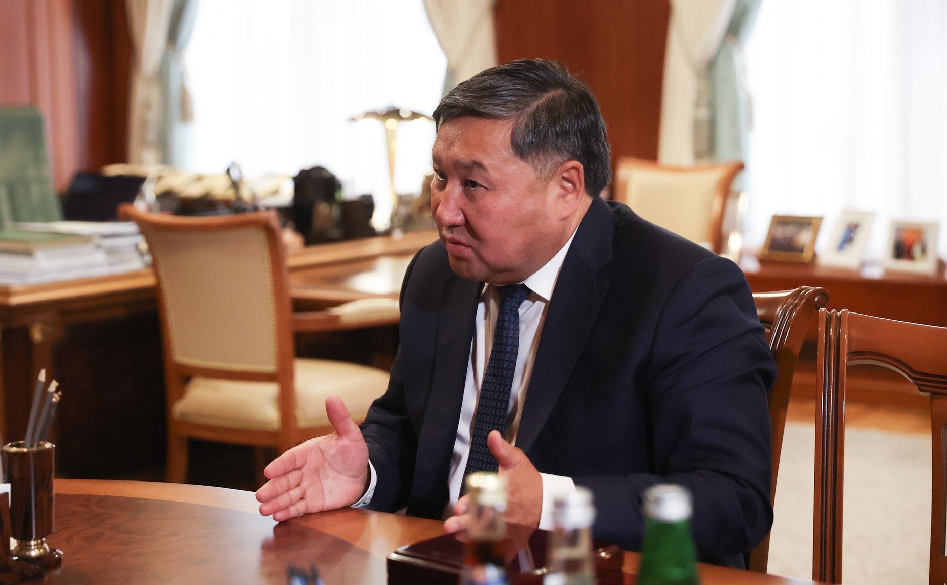 Председатель Совета Федерации Валентина Матвиенко провела встречу с губернатором Иркутской области Игорем Кобзевым и главой Республики Тыва Владиславом Ховалыгом