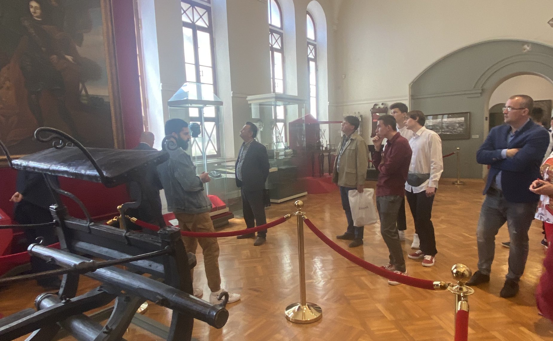 Оксана Хлякина организовала для детей поездку в Совет Федерации