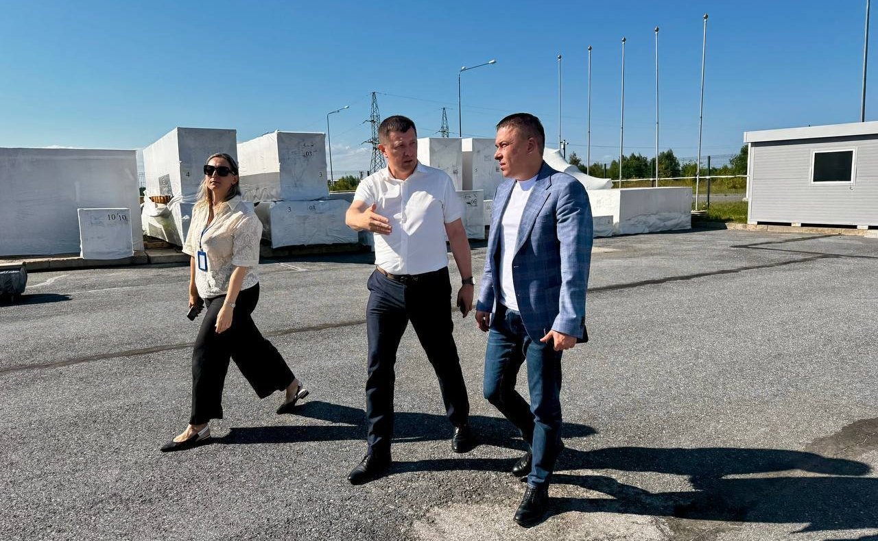 Айрат Гибатдинов посетил Портовую особую экономическую зону «Ульяновск» (ПОЭЗ) с рабочим визитом