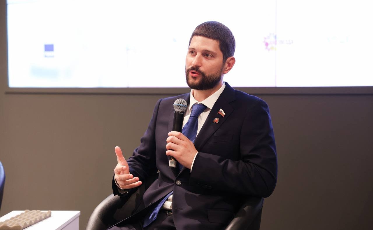 Александр Волошин