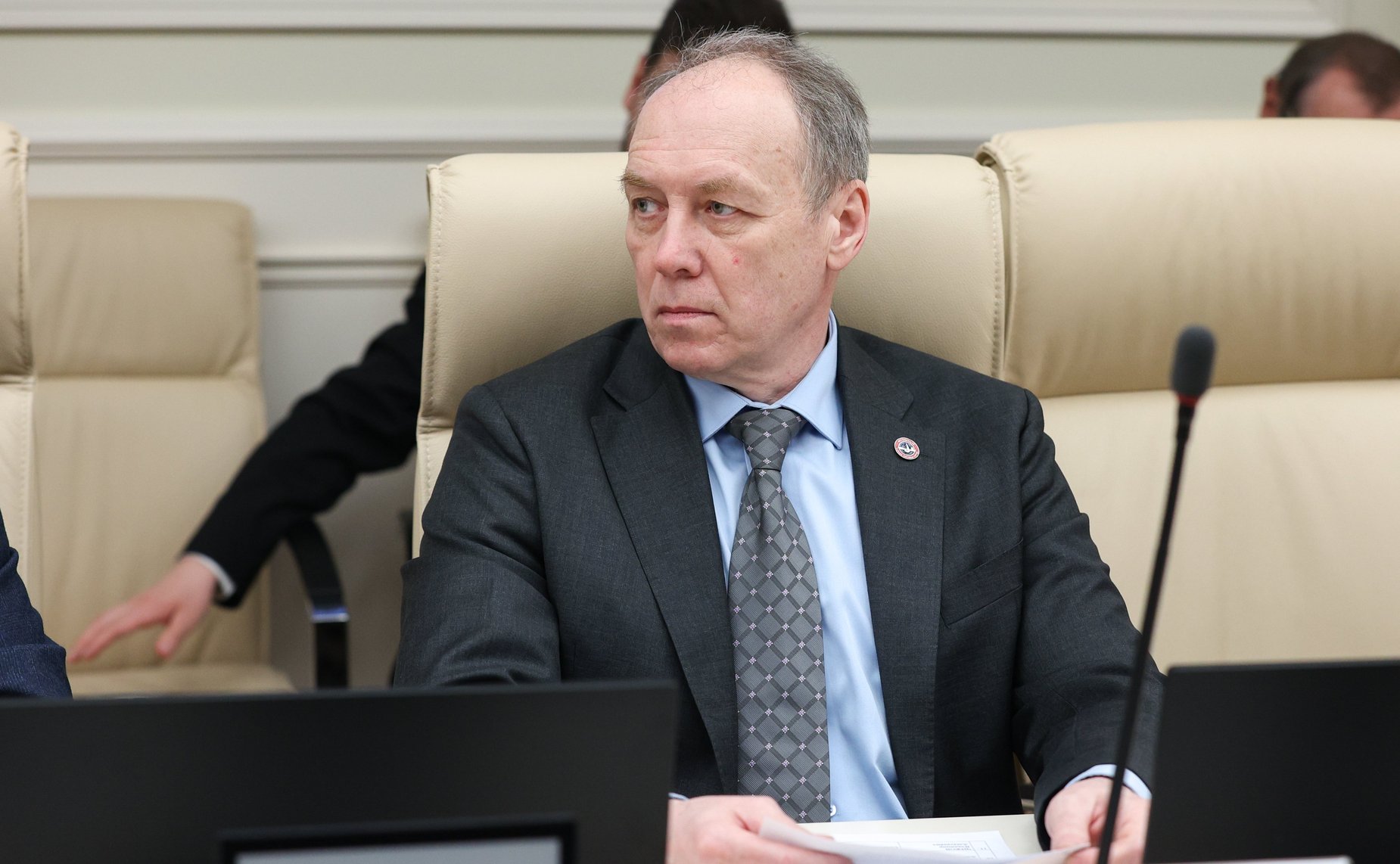 Круглый стол на тему «Арктические порты: новые мощности, судоходство, транспортировка полезных ископаемых»