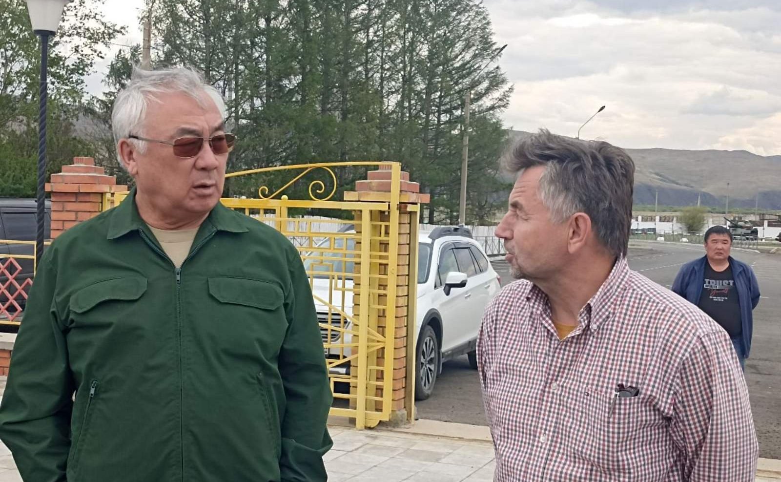 Баир Жамсуев проинспектировал строительство и ремонт социально значимых объектов Забайкальского края