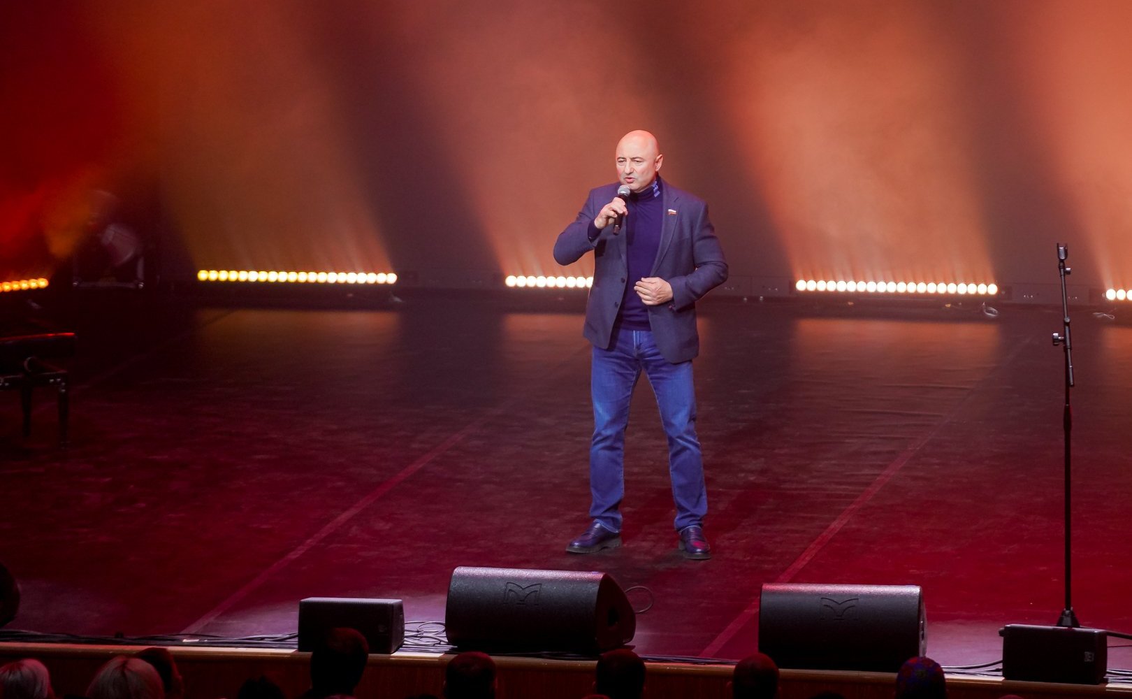 Александр Вайнберг