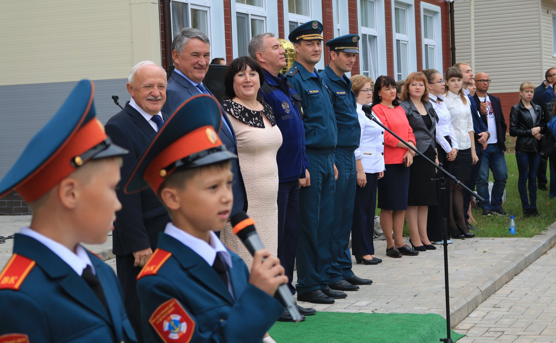 Торжественное построение в новом Образовательном центре – кадетской школе «Корабелы Прионежья»