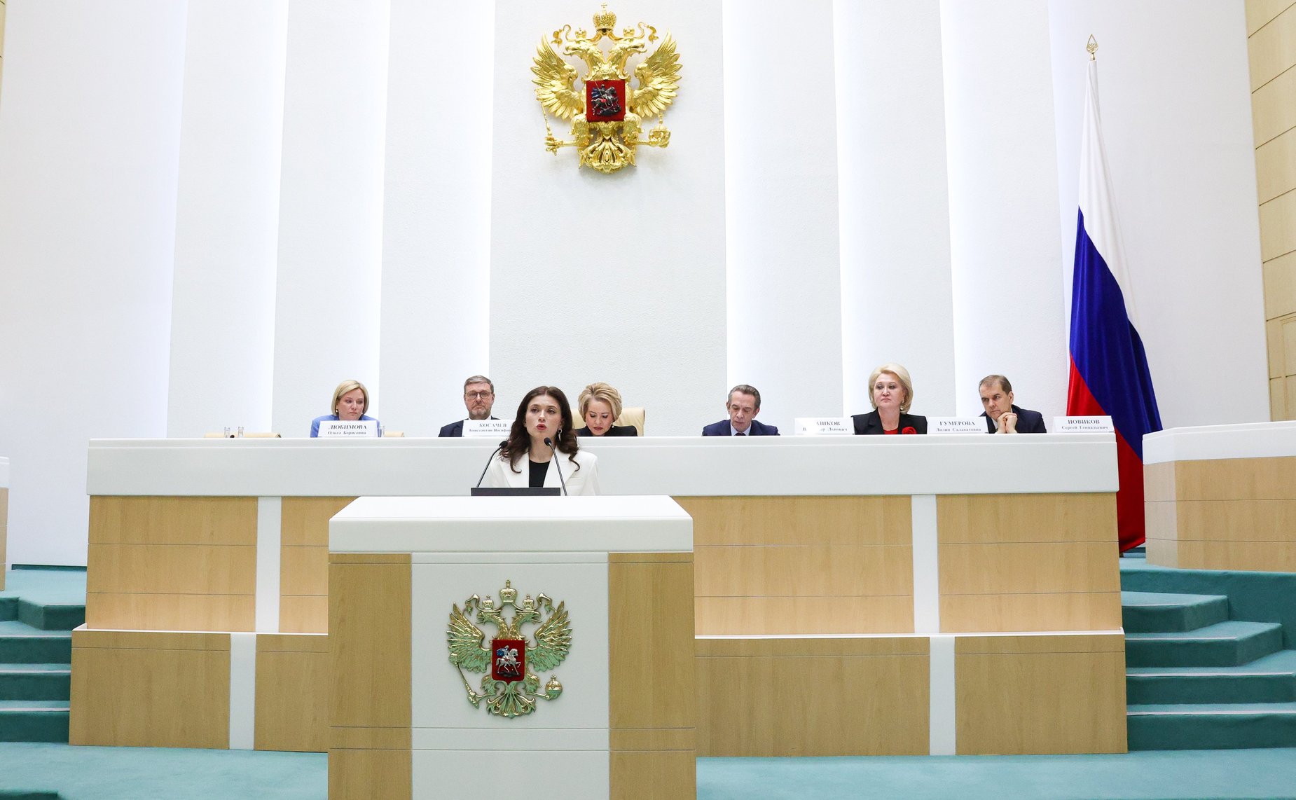 Председатель Совета Федерации Валентина Матвиенко провела встречу с деятелями театрального искусства