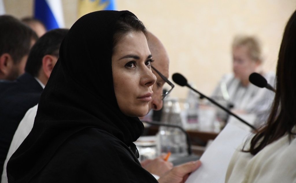 Заместитель председателя Комитета СФ по социальной политике Мохмад Ахмадов провел выездное совещание по вопросу мониторинга реализации положений Федерального закона, направленного на гармонизацию законодательства о спорте