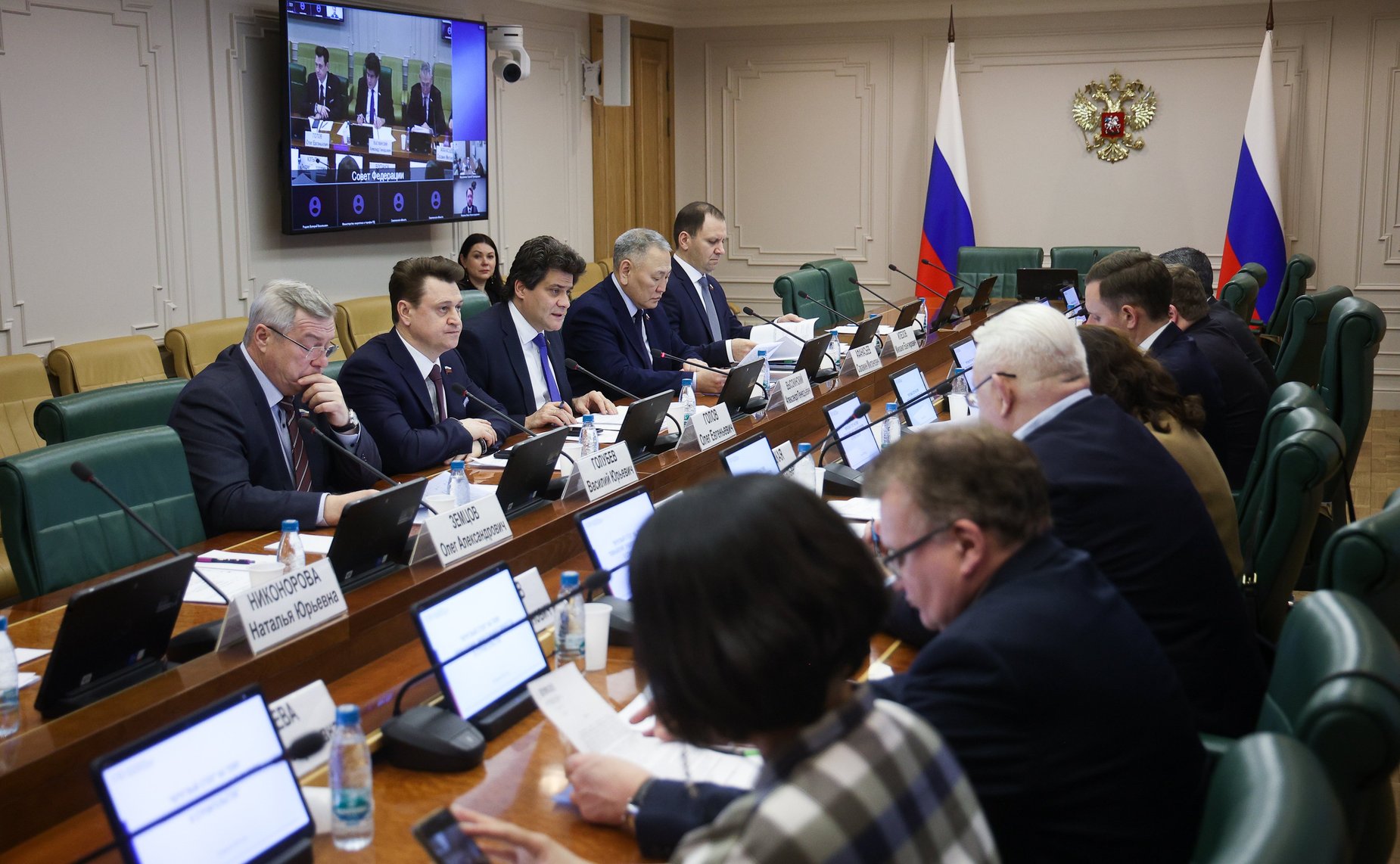 Круглый стол Комитета СФ по федеративному устройству, региональной политике, местному самоуправлению и делам Севера на тему «Повышение энергоэффективности в строительстве»