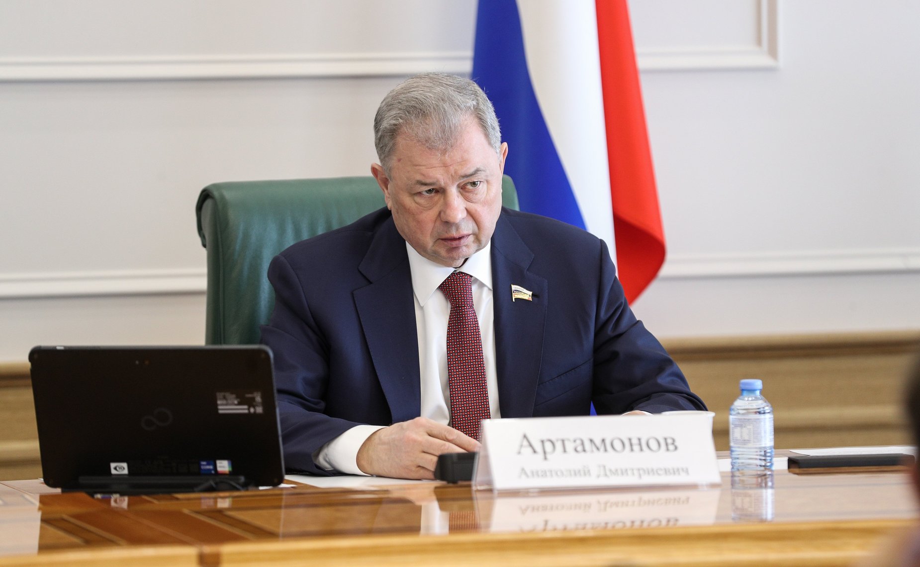 Анатолий Артамонов