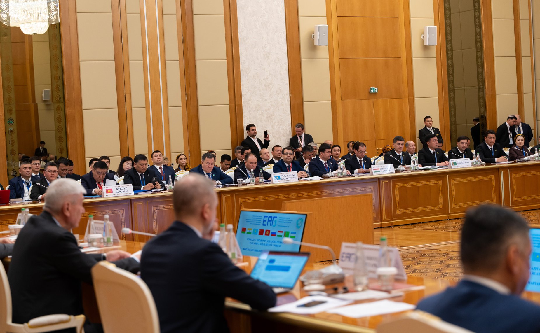 Под председательством заместителя Председателя СФ Николая Журавлёва прошёл V Форум парламентариев Евразийской группы по противодействию легализации преступных доходов и финансированию терроризма (ЕАГ)