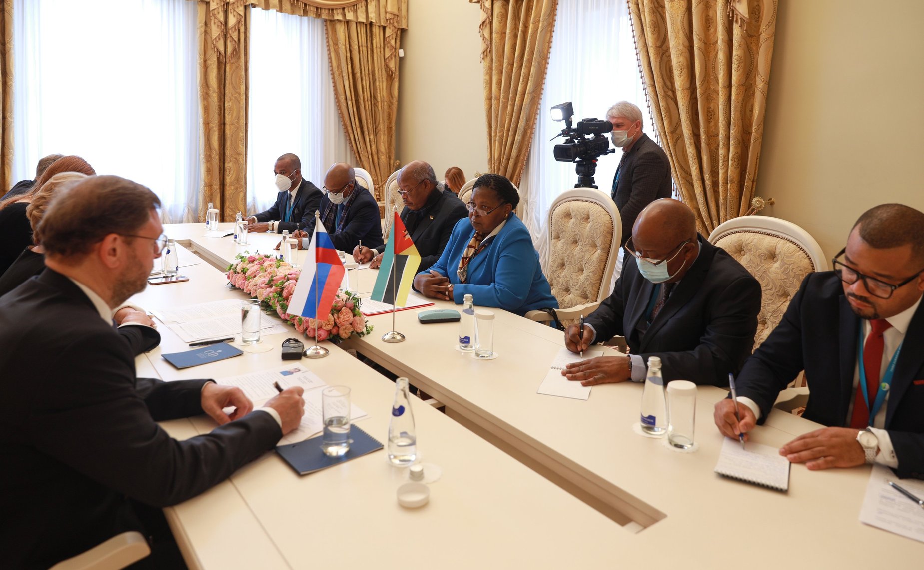 Встреча Валентины Матвиенко с Председателем Ассамблеи Республики Мозамбик