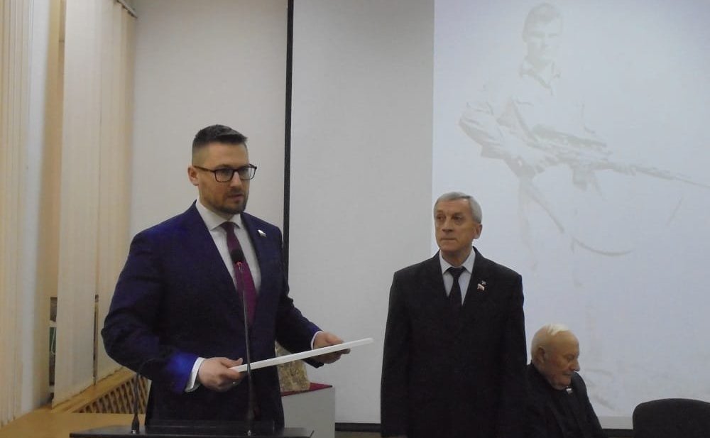 Руслан Смашнёв провел встречу с представителями Смоленского городского Совета ветеранов (пенсионеров) войны, труда, Вооружённых Сил и правоохранительных органов