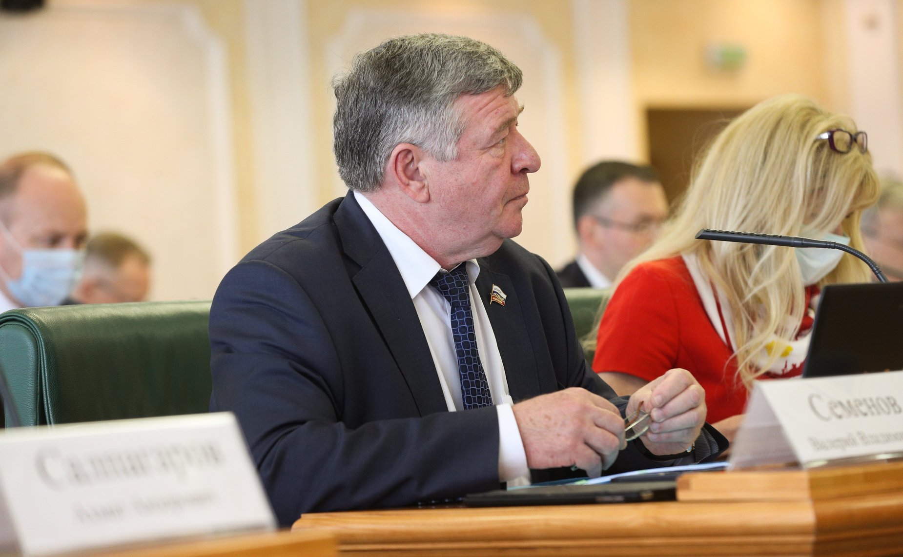 Валерий Семенов