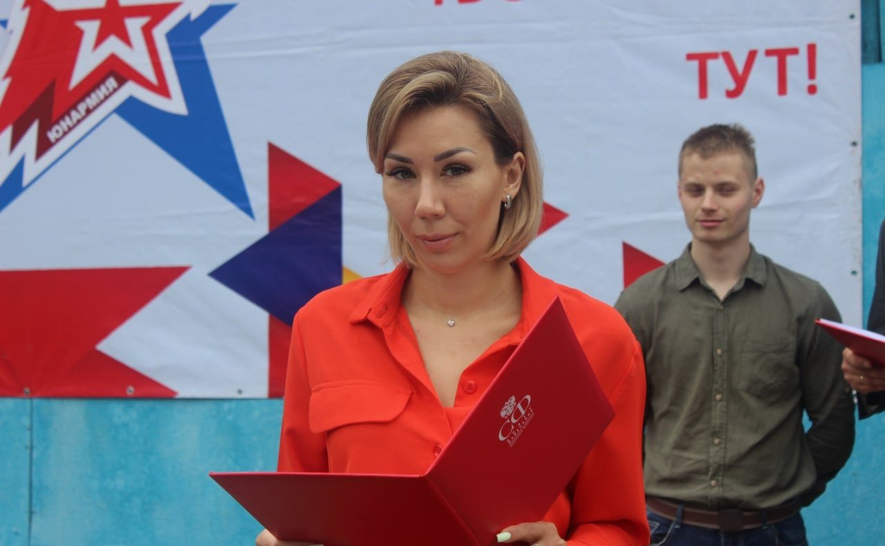 Юрий Валяев поздравил региональное отделение «Юнармии» в Еврейской автономной области с пятилетием создания