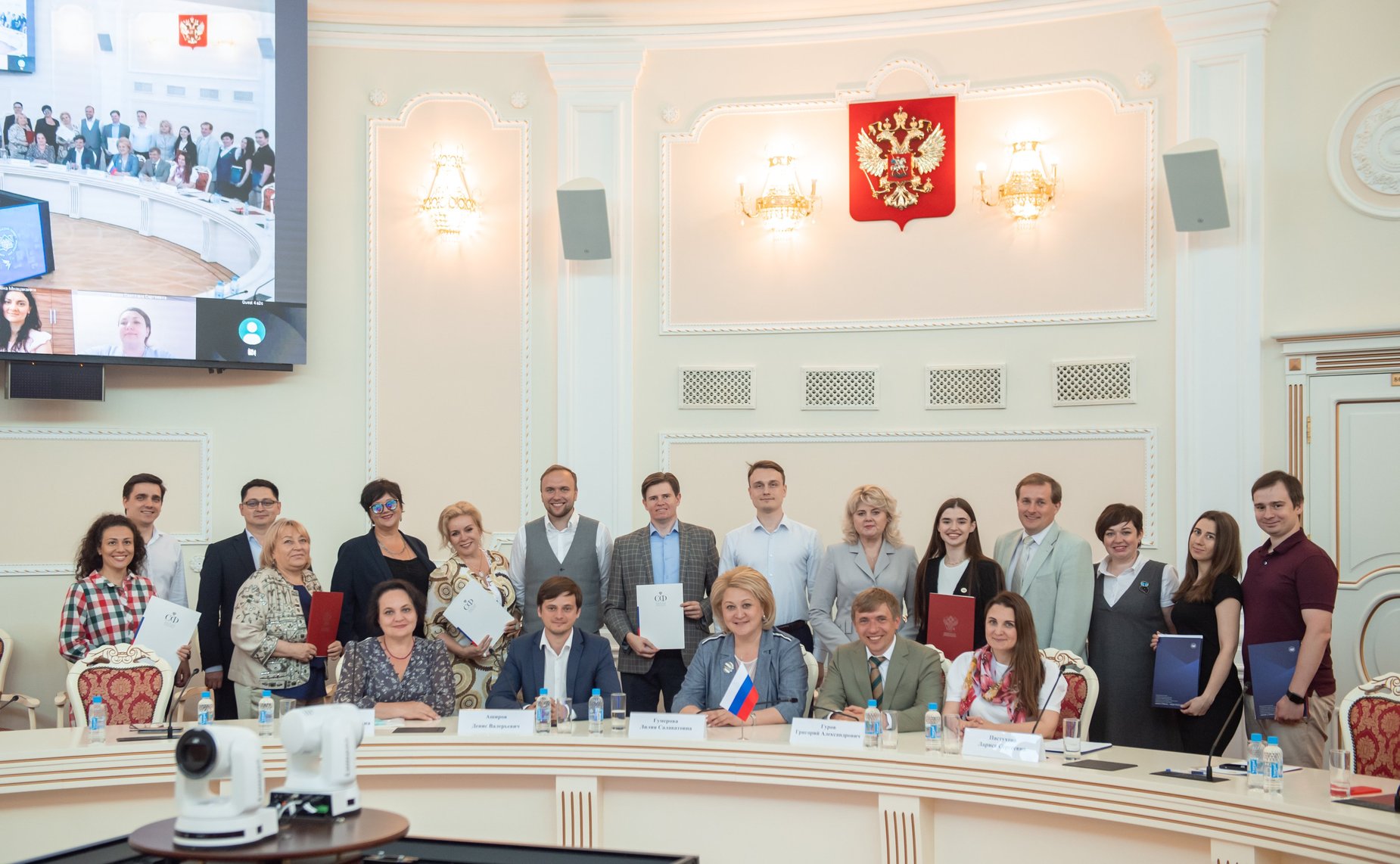 Лилия Гумерова приняла участие в церемонии награждения экспертов и организаторов XIX Всероссийского конкурса молодежных авторских проектов и проектов в сфере образования «Моя страна – Моя Россия»