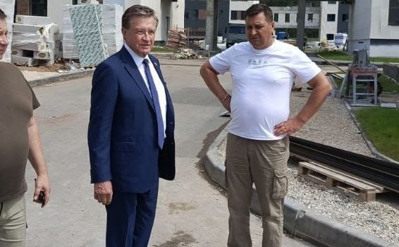 Сергей Рябухин посетил ряд строящихся объектов в городе Ульяновске