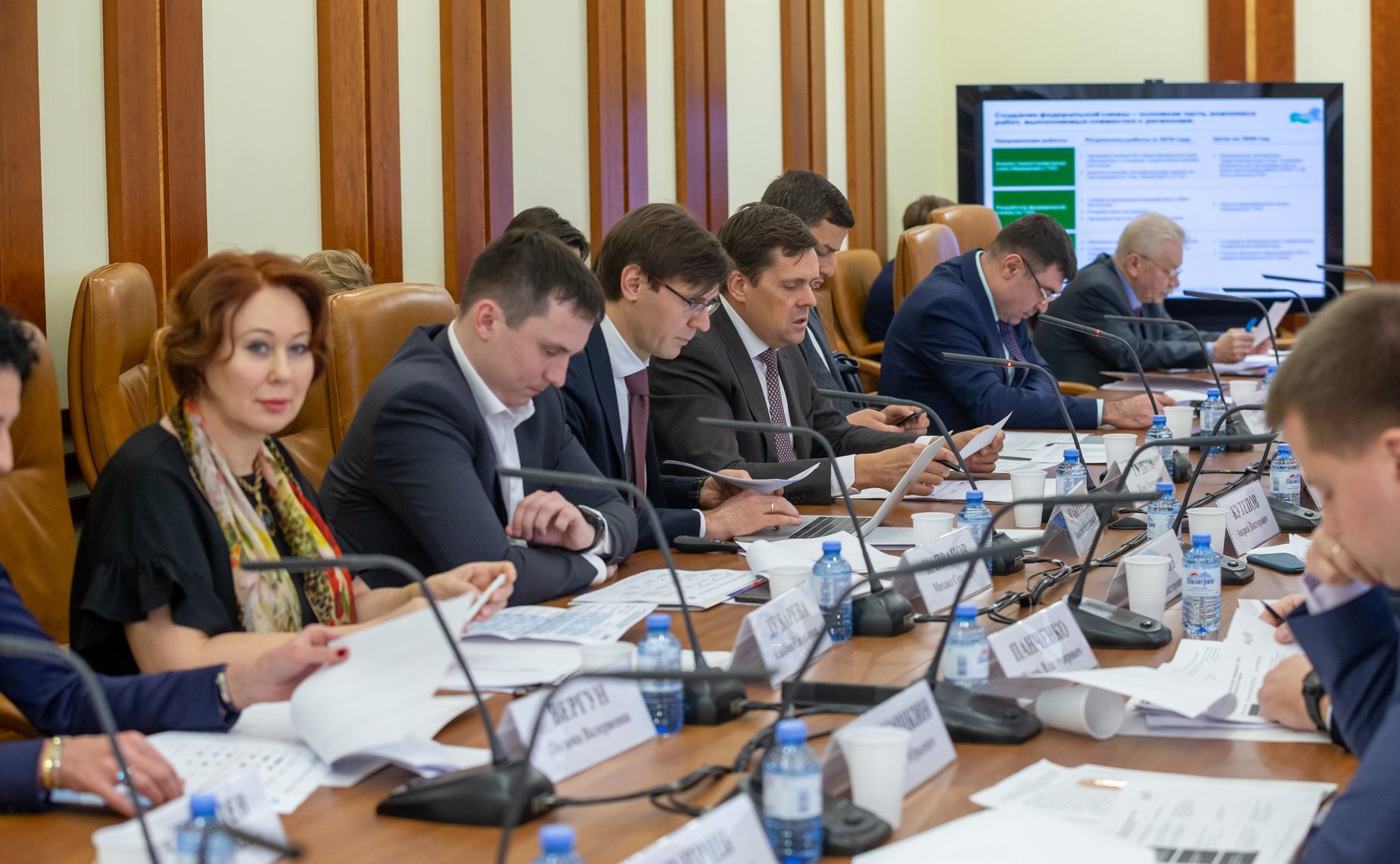 Совещание Комитета СФ по экономической политике по вопросам обращения с твердыми коммунальными отходами