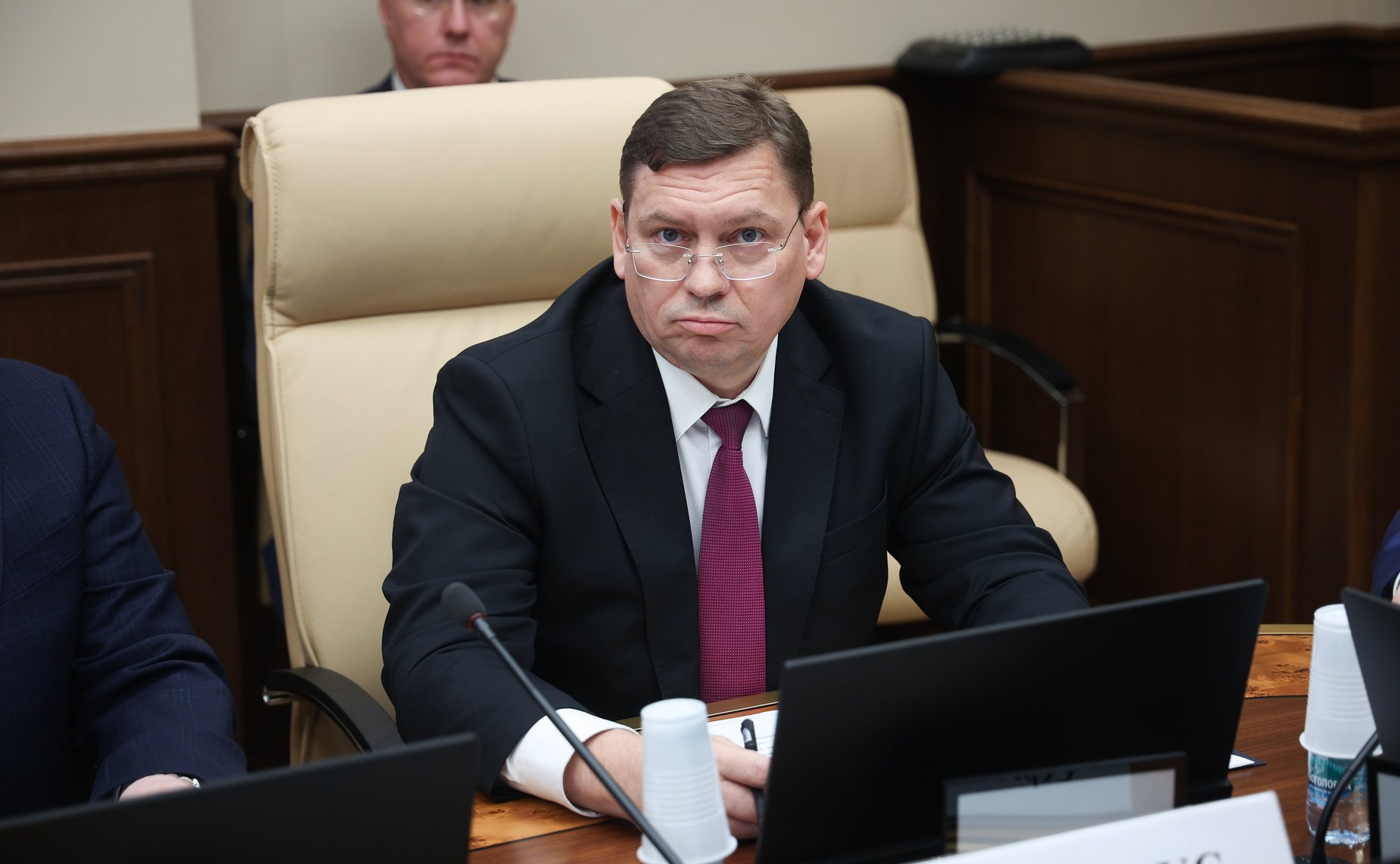 Совещание Комитета Совета Федерации по экономической политике «Пути решения административных, технических и кадровых проблем малой авиации»