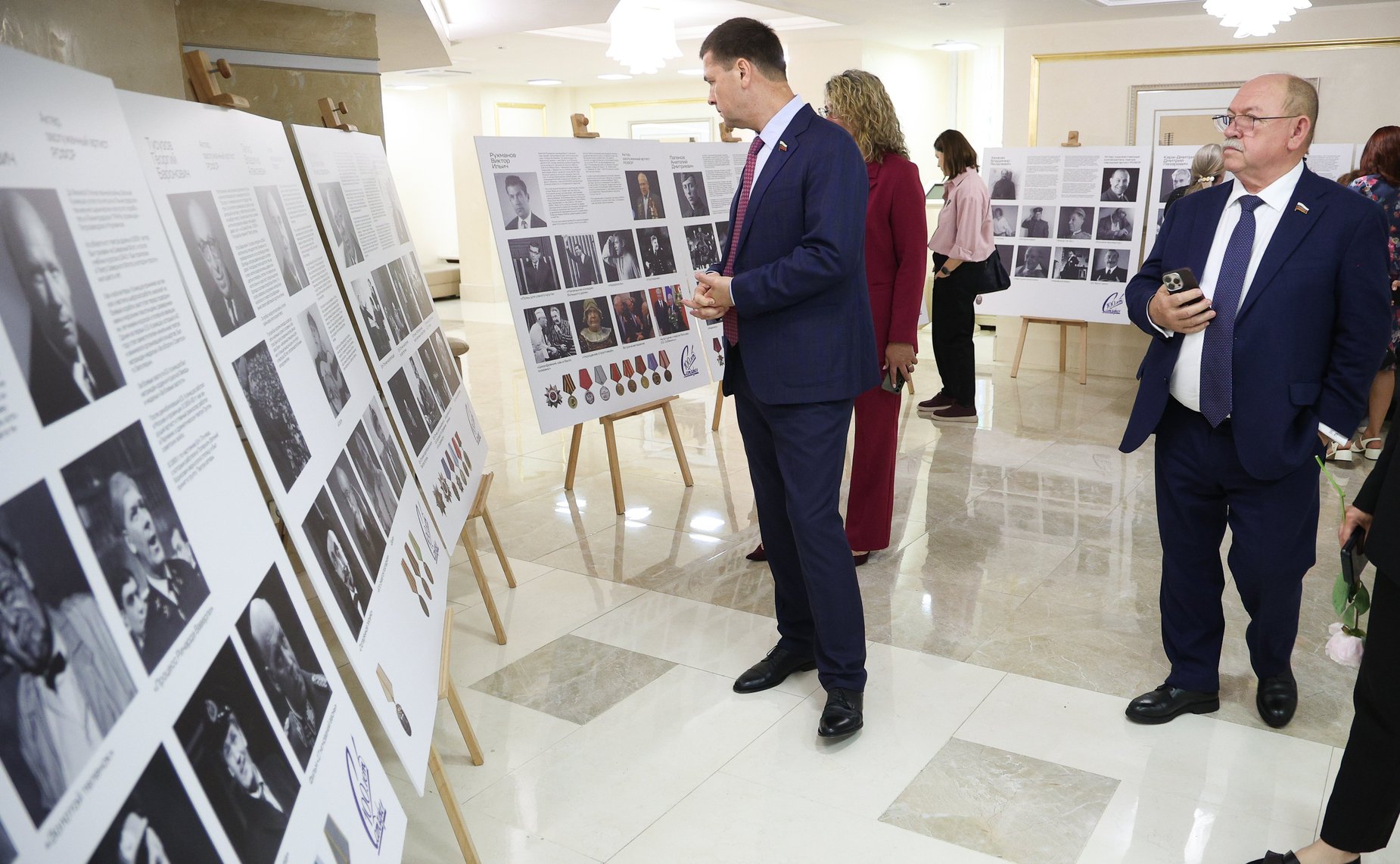 Открытие выставки «Актеры Театра сатиры на фронте и в тылу»