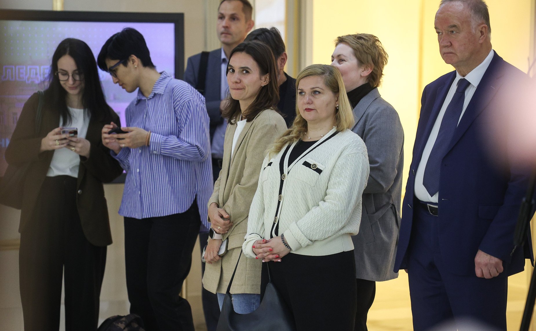 В Совете Федерации проходит выставка «Леденцовское общество друзей человечества»