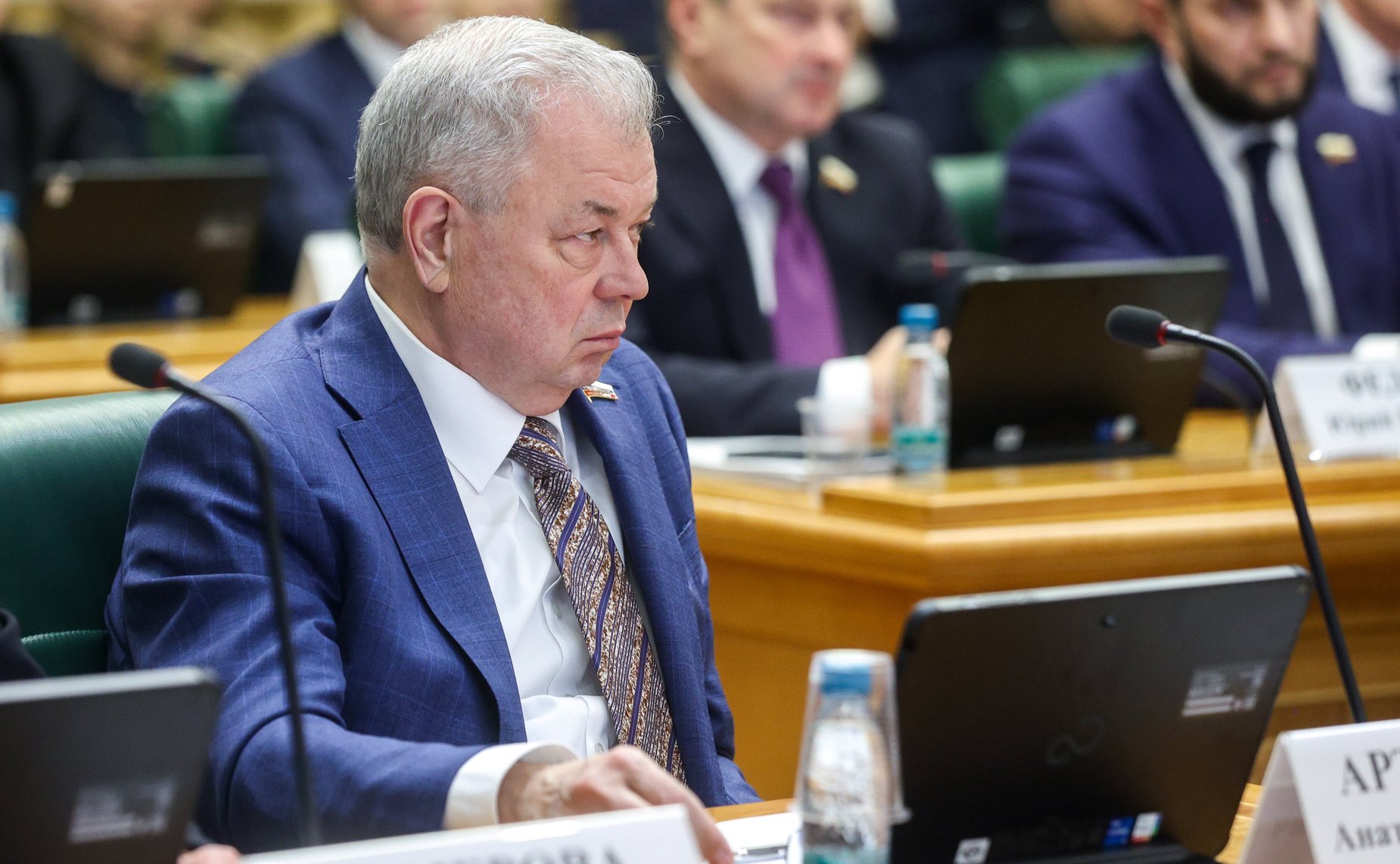 Анатолий Артамонов