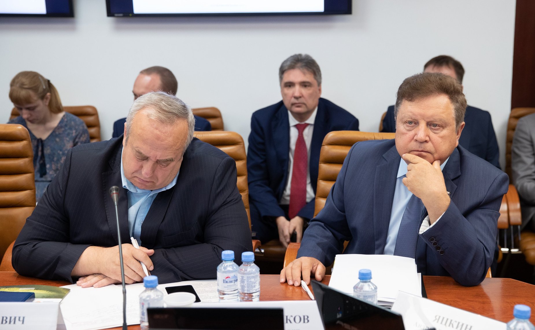 Ф. Клинцевич и Е. Серебренников