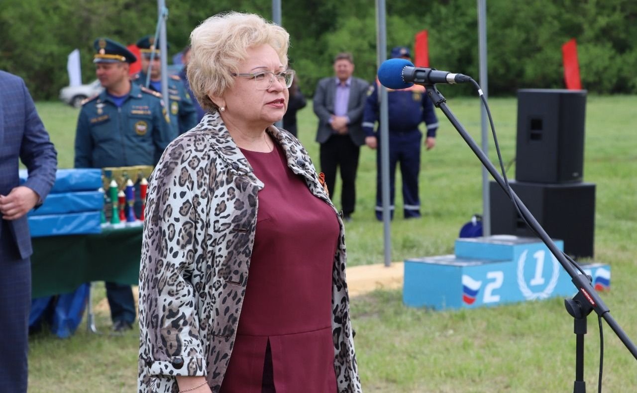 Оксана Хлякина приняла участие в награждении победителей региональных слёт-соревнований детско-юношеского движения «Школа безопасности» и полевого лагеря «Юный спасатель»