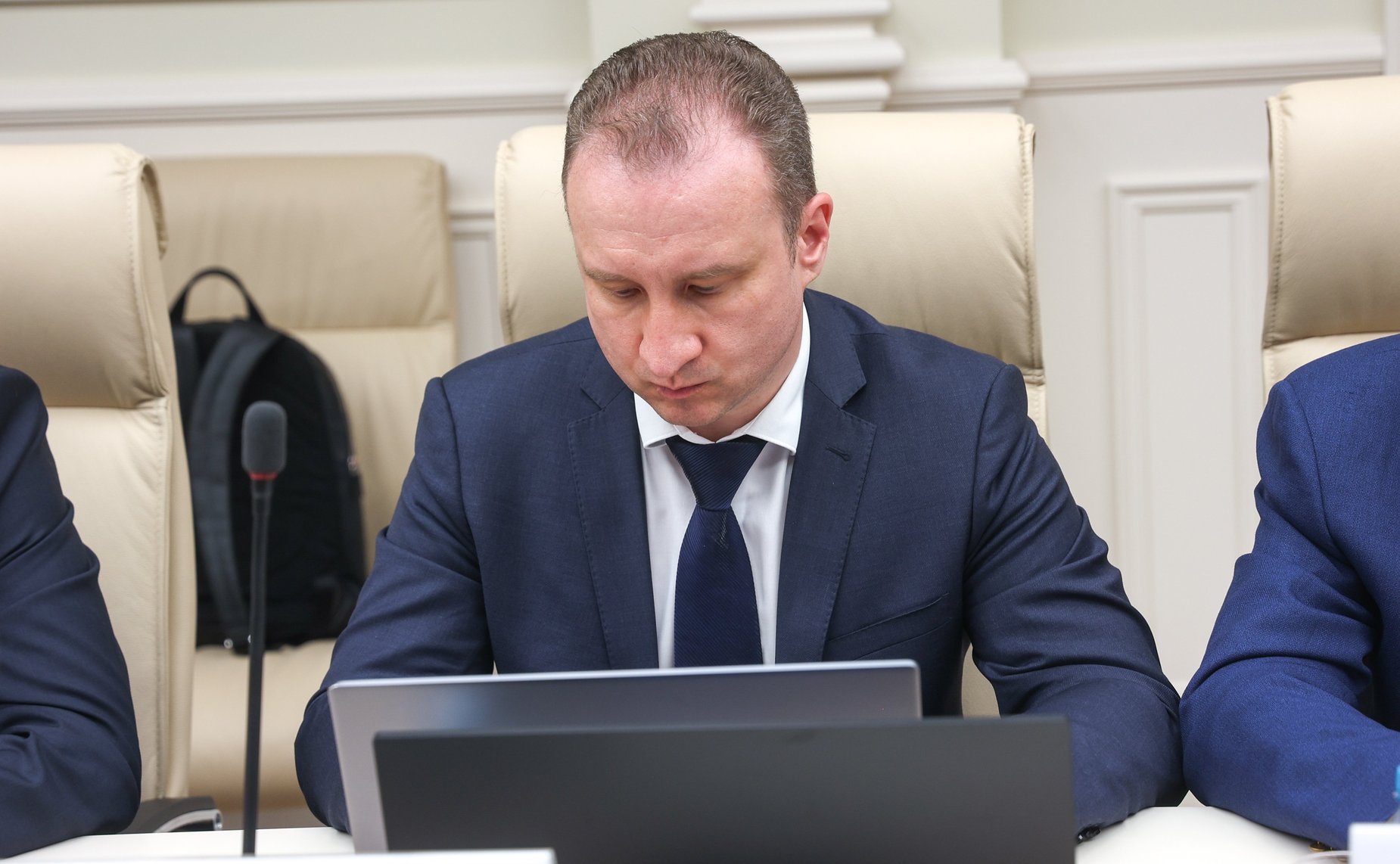 Круглый стол Комитета Совета Федерации по экономической политике совместно с Комитетом Совета Федерации по науке, образованию и культуре «Проблемы реализации национального проекта «Беспилотные авиационные системы». Подготовка кадров»