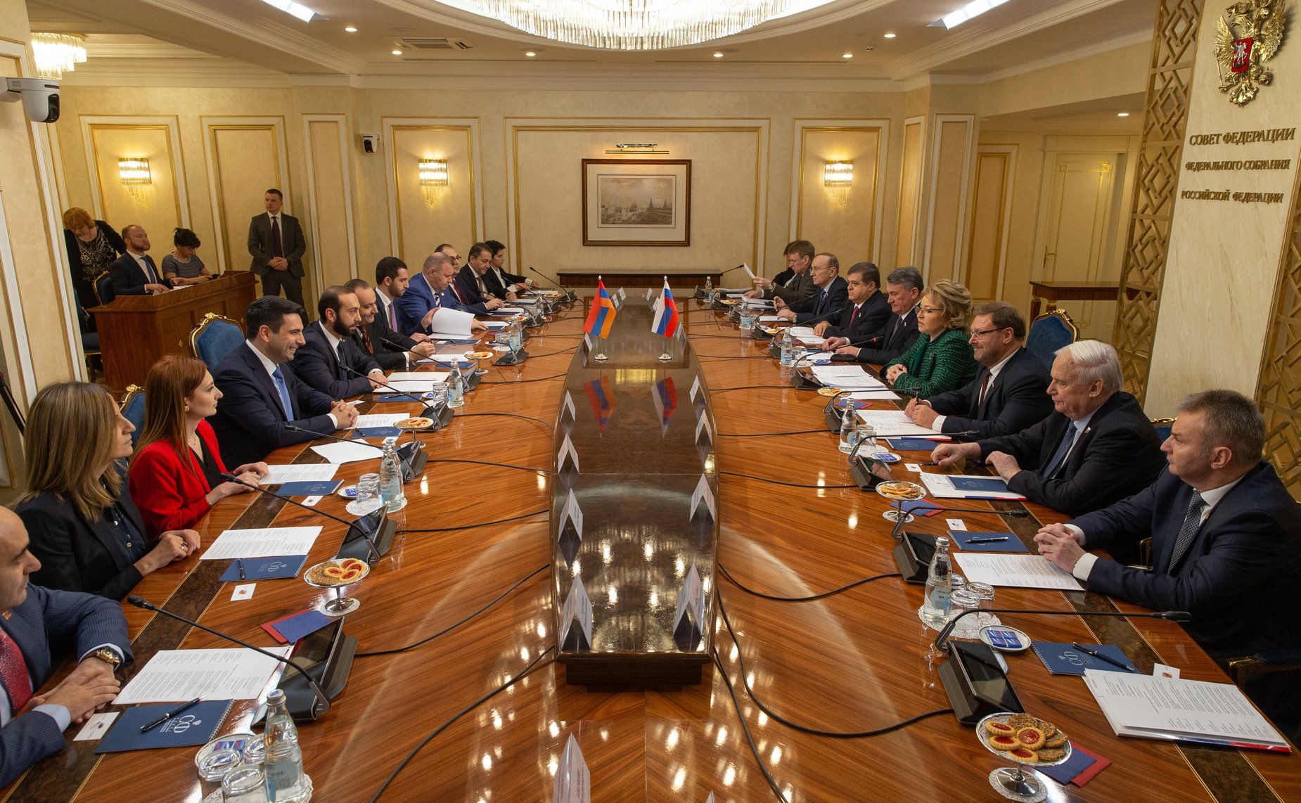 Встреча В. Матвиенко с Председателем Национального собрания Республики Армения А. Мирзояном