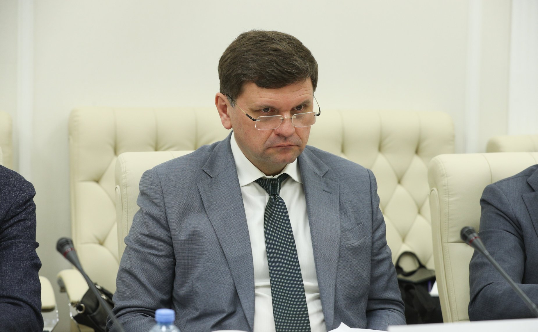 Совещание на тему «О ходе реализации первого этапа программы инвестиционных квот»
