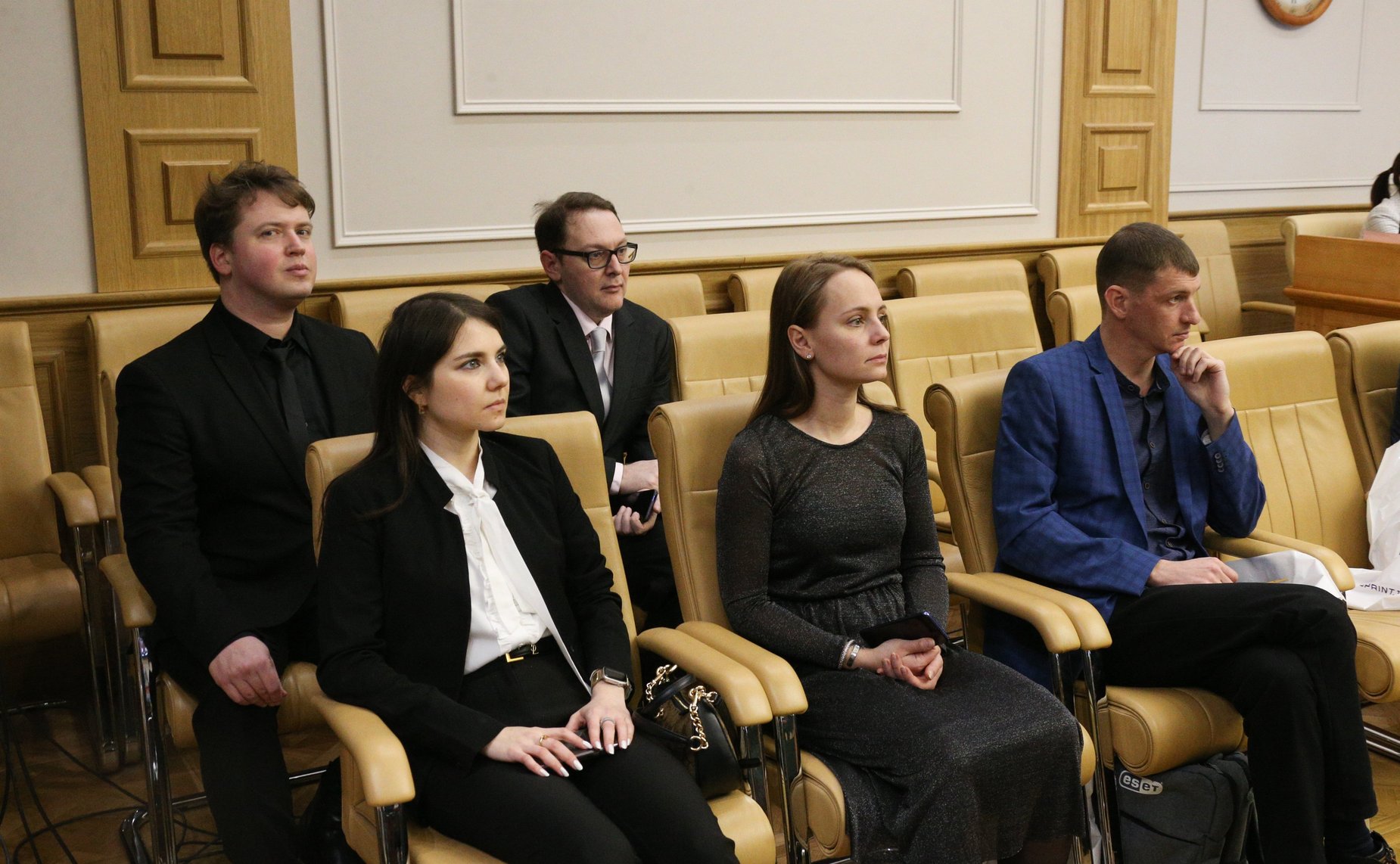 Круглый стол на тему «Федеральный проект «Искусственный интеллект»: вопросы нормативного регулирования и кадрового обеспечения»